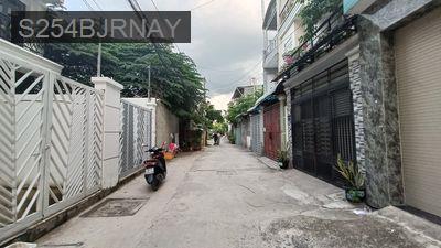 Nhà đẹp hẻm 268 Tô Ngọc Vân 62,1m2 ngang 4.8m 1 trệt 2 lầu chỉ 3.4 tỷ - Phường Thạnh Xuân  -  Quận 12 