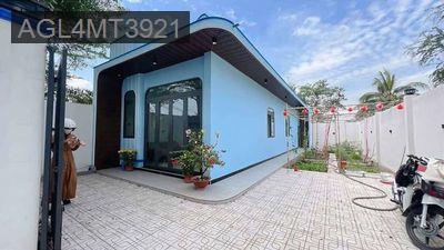 Bán nhà mặt tiền - Xã Tân Kiên  -  Huyện Bình Chánh  - 140m² - 1.3tỷ