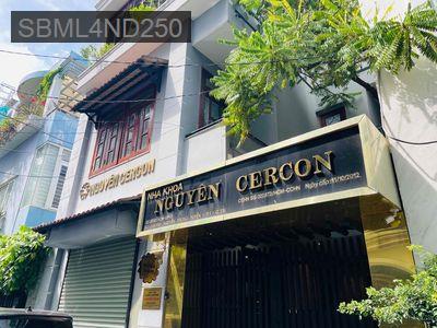 Biệt Thự Trung Tâm Sài Gòn - Phường 1  -  Quận Tân Bình 