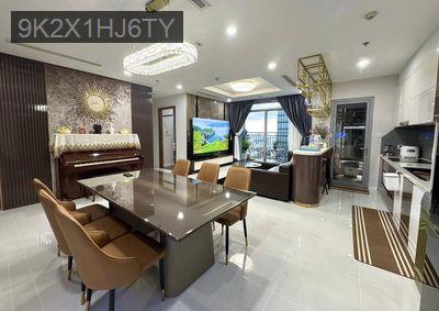 Chủ kẹt tiền bán gấp căn 4PN 145m2, Có sổ, 17.5 tỷ, tại Vinhomes - Phường 22  -  Quận Bình Thạnh 