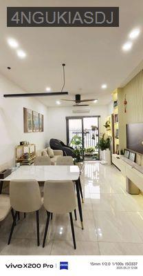 Cần bán Stown Tham lương 2PN2WC tầng cao view đẹp - Phường Tân Thới Nhất  -  Quận 12 