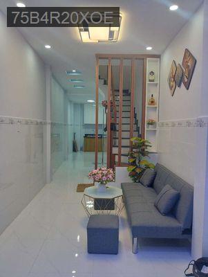 Nhà mới dọn vào ở ngay - Phường 10  -  Quận 3 