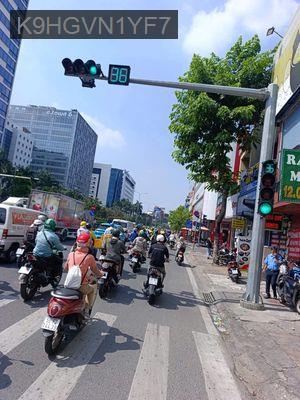 Siê hiếm chỉ 6 tỷ - nhà MT ngay Cộng Hòa 4 tầng DT 4,5m x 7m - Phường 13  -  Quận Tân Bình 