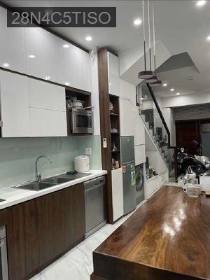 1/ Q1 - KHÔNG LỘ GIỚI- 45M2 - 5PN - CHỈ 10.9 TỶ (~250TR/M2) - Phường Tân Định  -  Quận 1 