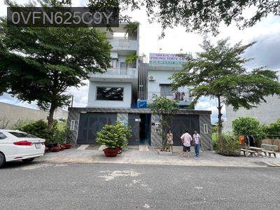 1 Nhà ở và 1 nhà trọ ( 18 phòng ) Đức Hoà - LONG AN - Xã Đức Hoà Hạ  -  Huyện Đức Hòa 