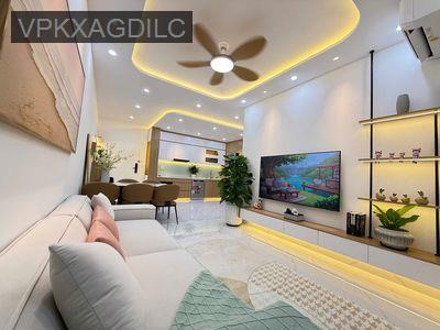 Cần bán căn hộ Sky Garden, nhà mới, nội thất cao cấp, giá tốt - Phường Tân Phong  -  Quận 7 