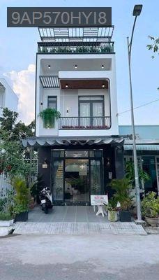 Cần bán nhà ngộp ngay thị trận Đức Hoà - Thị trấn Đức Hoà  -  Huyện Đức Hòa 