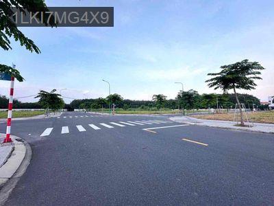 594 triệu sở hữu ngay lô đất đường nhựa 20,5m - Phường Hòa Lợi  -  Thị xã Bến Cát 