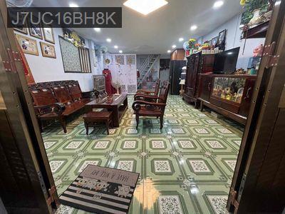 Chính chủ cần bán chung cư - Phường 1  -  Quận 4 