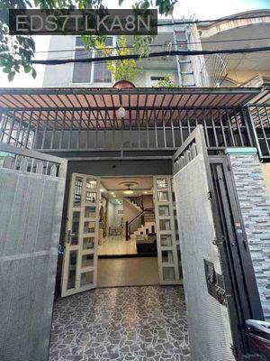 NHÀ MUỐN BÁN Ở GẦN CHỢ PHÚ LẠC - QL50 - SỔ HỒNG RIÊNG - VAY BANK ĐƯỢC - Xã Phong Phú  -  Huyện Bình Chánh 