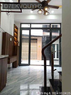 Bán nhà - Phường 8  -  Quận 6  - 22m² - 3.9tỷ