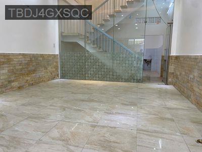 Chỉ 8.5 tỷ Đường Nguyễn Văn Cừ, Quận 1, 5x13m, 2 tầng, CN: 62m2 - Phường Nguyễn Cư Trinh  -  Quận 1 