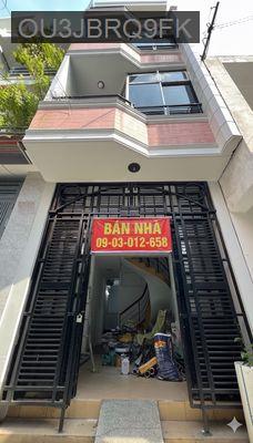 BÁN GẤP XUẤT CẢNH - 31.8M² - 4 Tầng - Giá 8.3 Tỷ - Phường 17  -  Quận Bình Thạnh 