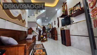 Bán nhà mới xây 2 tháng Tỉnh Lộ 10 - Phường Tân Tạo  -  Quận Bình Tân 
