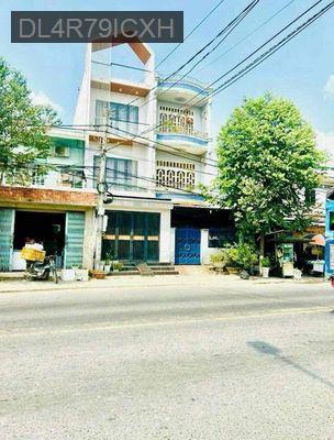 Nhà mặt tiền TL824 Thị trấn Đức Hoà, 1 trệt 2 lầu - Thị trấn Đức Hoà  -  Huyện Đức Hòa 