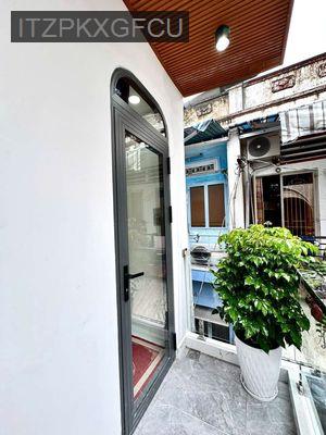 Chính chủ bán nhà - Phường Tân Định  -  Quận 1 