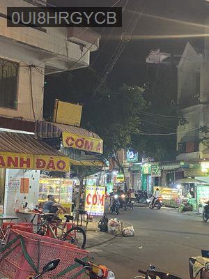 Bán nhà mặt tiền - Phường 13  -  Quận 6  - 72m² - 12.2tỷ