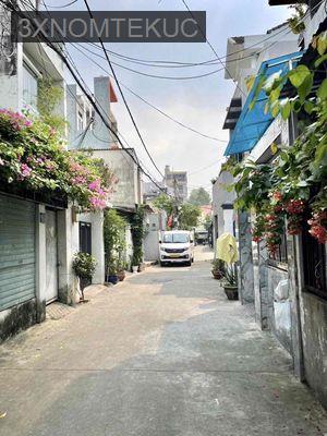 Cho vay 4 tỷ - Bán 4.3 tỷ - 71m2 Đất full thổ - Hẻm oto - Linh tây - Phường Linh Tây  -  Quận Thủ Đức 