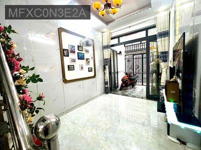 Bán nhà - Xã Phú Xuân  -  Huyện Nhà Bè  - 39m² - 1.65tỷ