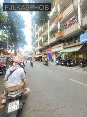 NHỈNH 3 TỶ CĂN HỘ VŨ.H.TẤN - Phường 3  -  Quận Bình Thạnh 