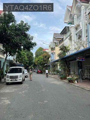 Nhà đẹp gần Vincom Dĩ An cần bán gấp giá 1 tỷ 8, có sổ riêng - Phường Dĩ An  -  Thị xã Dĩ An 