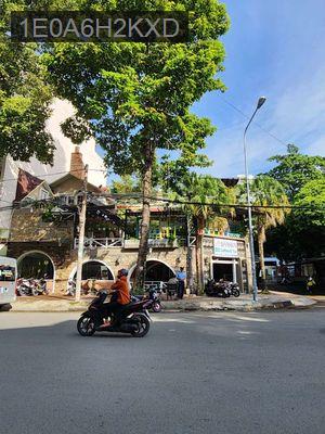 Đất 3 mặt tiền Nguyễn Gia Trí P25 Q Bình Thạnh - Phường 25  -  Quận Bình Thạnh 