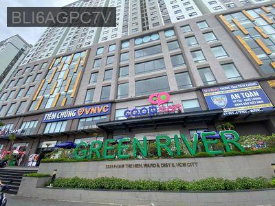 Căn hộ 2 phòng ngủ 65m2 Green River cách Quận 5 chỉ 3km - Phường 6  -  Quận 8 