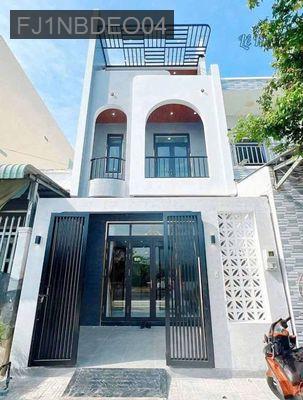 Cần bánt căn nhà TT Tân Túc cách chợ đệm 500m2,dt:95m2,giá 1 Tỷ ,SHR - TT. Tân Túc  -  Huyện Bình Chánh 