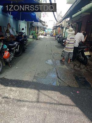 NHÀ SÁT LỘ VÀ KHU TIỆN ÍCH CẦN BÁN - Phường 10  -  Quận 8 