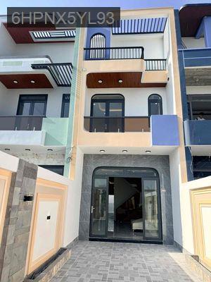 Bán Nhà Cách Chợ Bình Chánh 3Km, 3PN 3WC - Xã Long Cang  -  Huyện Cần Đước 