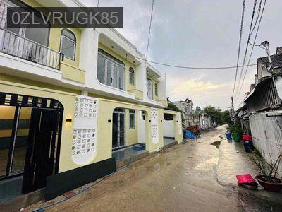 Nhà mới 5,3x20m/ 3PN, 2WC, Phòng Thờ, Khách, Bếp, sân phơi trước sau - Phường Tân Phước Khánh  -  Thị xã Tân Uyên  Nhà mới 5,3x20m/ 3PN, 2WC, Phòng Thờ, Khách, Bếp, sân phơi trước sau - Phường Tân Phước Khánh  -  Thị xã Tân Uyên