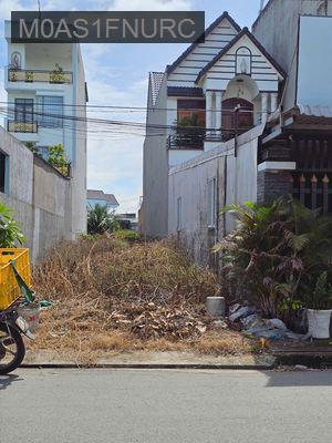 Bán Đất nền 5x20,100m2, full Thổ Cư, SHR LK Eco Retreat giá 1,5 tỷ - Xã Tân Bửu  -  Huyện Bến Lức 