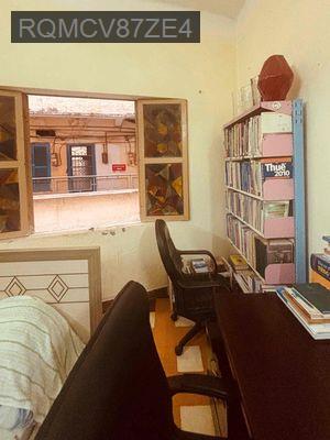 Chung cư MT Trần Hưng Đạo Q1 29m2 tầng 4 thang máy giá 2,35 tỷ - Phường Nguyễn Cư Trinh  -  Quận 1 
