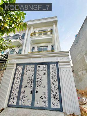 Nhà 3 lầu hoàn công nội thất cao cấp - Phường Uyên Hưng  -  Thị xã Tân Uyên 