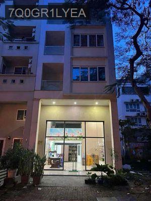 BÁN NHÀ PHỐ HƯNG GIA 1-PMH ĐẸP, CÓ THANG MÁY,CHỈ 28,2 TỶ TL CHÍNH CHỦ - Phường Tân Phong  -  Quận 7 
