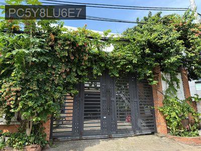 Bán nhà mặt tiền đường số 6, tiện ở kinh doanh - Phường Bình Trưng Tây  -  Quận 2 