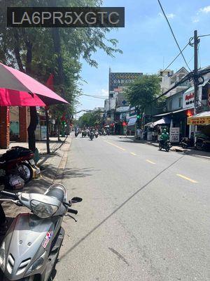 Bán nhà MT đường Nguyễn Văn Khối , Gò Vấp - Phường 8  -  Quận Gò Vấp 