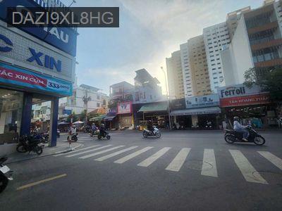 Chính chủ bán NHÀ MẶT TIỀN đường GÒ CẨM ĐỆM, P.10, Tân Bình - Phường 10  -  Quận Tân Bình 