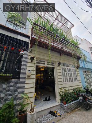 CẦN BÁN NHÀ PHỐ HUỲNH TẤN PHÁT, NHÀ BÈ GIÁP QUẬN 7 - TT. Nhà Bè  -  Huyện Nhà Bè 