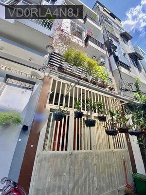 Lê Đình Thám Tân Phú, HXH, 4 X 17M(66M2)- 4 tầng sân thượng. - Phường Tân Quý  -  Quận Tân Phú 