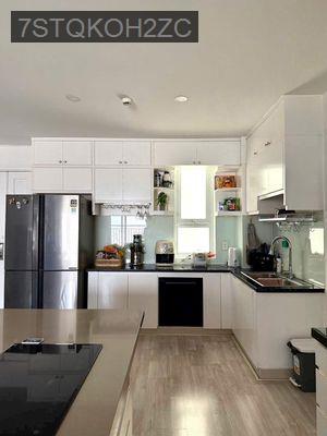 Bán căn hộ CC tại Screc Tower, giá chỉ 3,6 tỷ, 60m2, 1PN, 1WC Q3 HCM. - Phường 12  -  Quận 3 