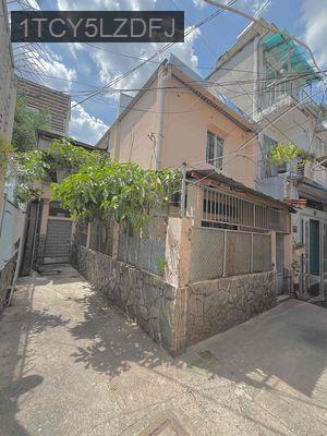 Bán nhà Chính chủ 65m2 khu Chợ Nhà Thờ Xóm Chiếu, nhà nở hậu 65m2 - Phường 15  -  Quận 4 