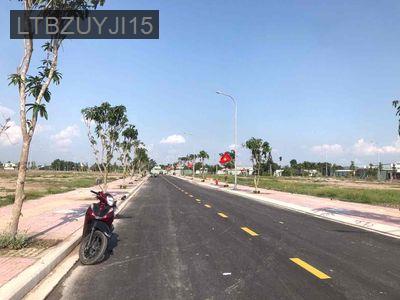 Gia đình cần bán gấp lô đất Bình Chánh, diện tích 5 x 20m, full thổ - Xã Bình Chánh  -  Huyện Bình Chánh 