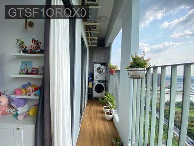 Cần bán căn 2PN - 74m2 lầu cao Lavida Plus, view sông full nội thất - Phường Tân Phong  -  Quận 7 
