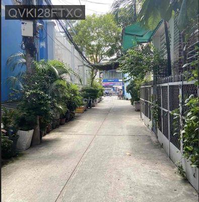 Cần bán hoặc cho thuê nhà Hẻm Nguyễn Văn Cừ P1,Q5 ( liền kề Q1 ) - Phường 1  -  Quận 5 