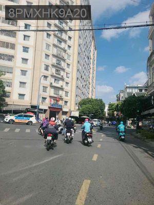 Bán căn hộ MIẾU NỔI 18 Tầng bảo vệ 24/24 , thang máy có camera - Phường 3  -  Quận Bình Thạnh 