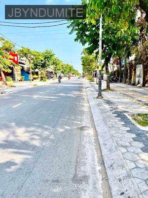 HÀNG HIẾM -SONG HÀNH -KHU ẨN THỰC SẦM UẤT - TT. Hóc Môn  -  Huyện Hóc Môn 