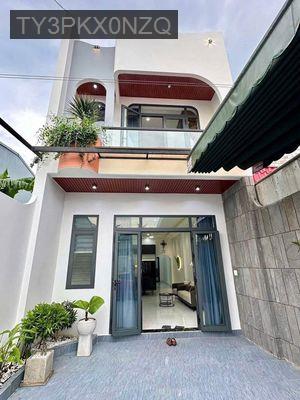 CẦN BÁN GẤP NHÀ PHỐ MẶT TIỀN GẦN ĐHQT Việt Đức,BVĐK Mỹ Phước - Phường Thới Hòa  -  Thị xã Bến Cát 