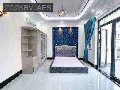 NHÀ PHỐ MẶT TIỀN NẰM TRONG KHU ĐÔ THỊ MỚI TPHCM - Phường Linh Xuân  -  Quận Thủ Đức 