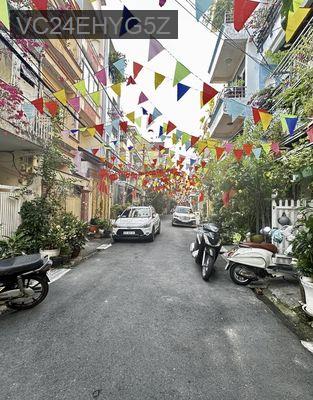 BÁN NHÀ HẺM ÔTÔ NGỦ TRONG NHÀ - P13, TÂN BÌNH - 91M2 - NHÀ MỚI ĐẸP - Phường 13  -  Quận Tân Bình 